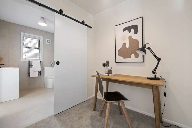 3/134 St Johns Road_5