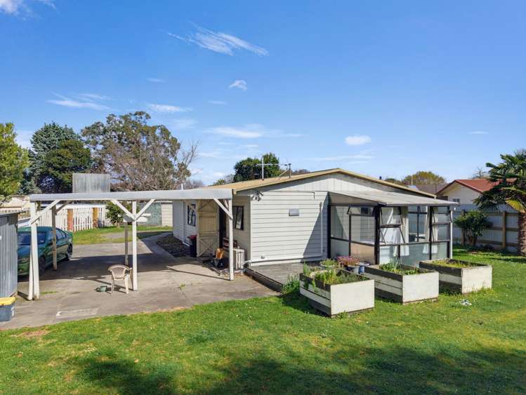 11 Oban Street Flaxmere_15
