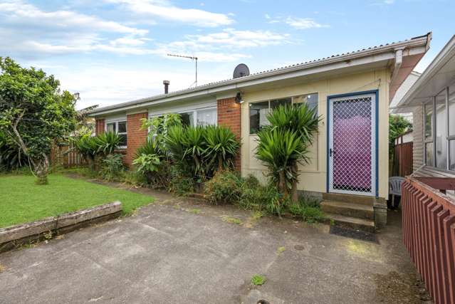 2/51 Tripoli Road Panmure_1