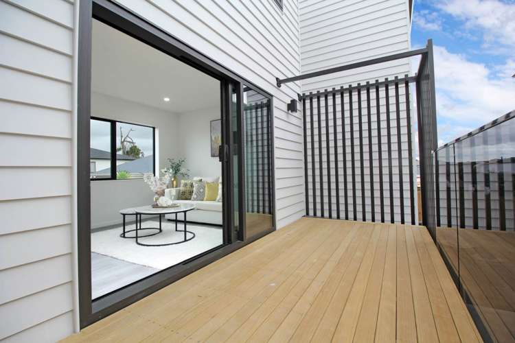 F/58 Friesian Drive_4