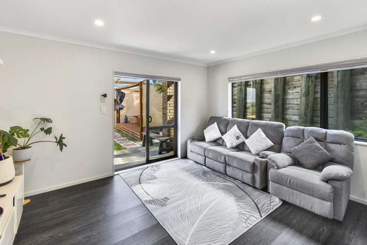 17a Keri Vista Rise Papakura_7