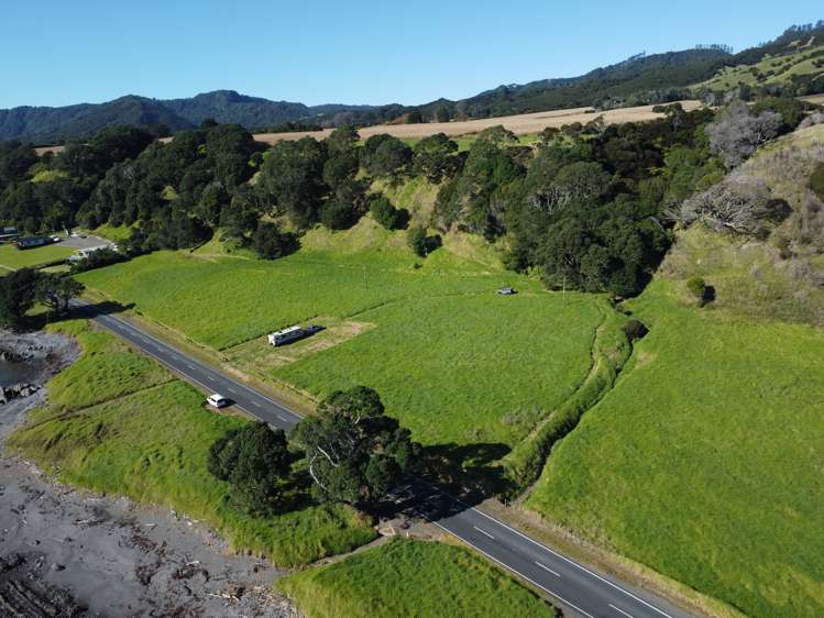 Block 10 Matapapa, State Highway 35 Waihau Bay_14