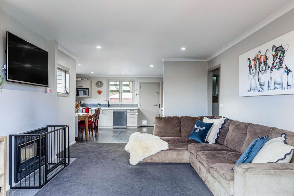 1/28 Mowat Street_3