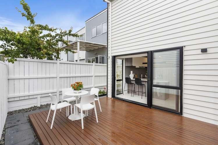 70 Craigs Way Hobsonville_14