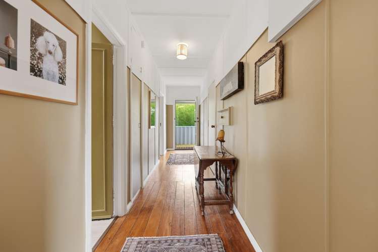 7 Raynbird Street Company Bay_19