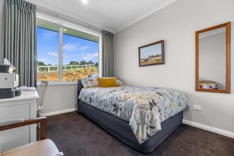 998 Limeworks Loop Road Te Pahu_18