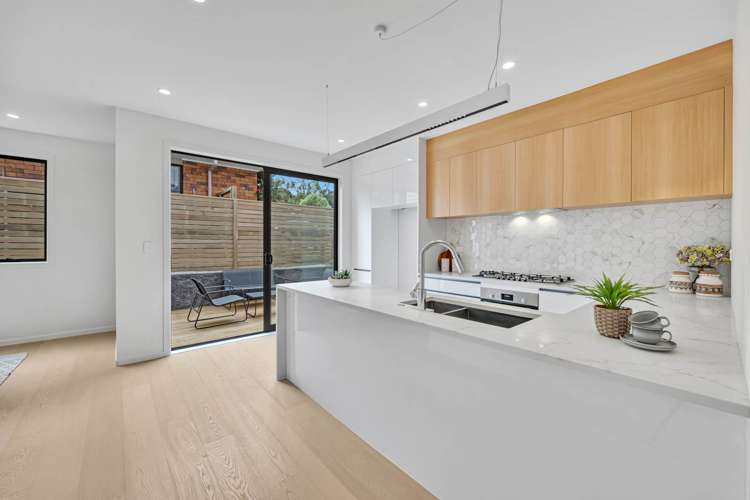 6b Mark Edward Drive Half Moon Bay_7