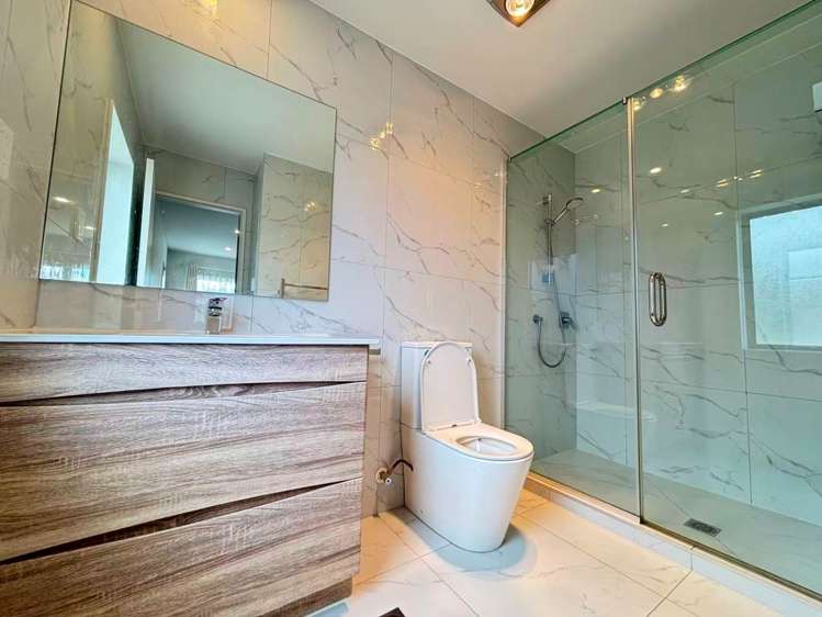 8 Seelie Court Flat Bush_12