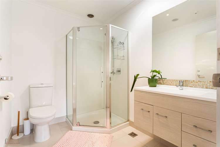 217 Hobsonville Point Road Hobsonville_16