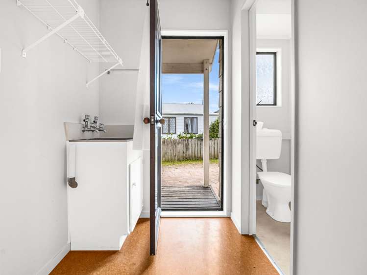 25 Thames Road Paeroa_16