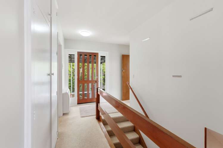 39 Te Awakura Terrace Mount Pleasant_29