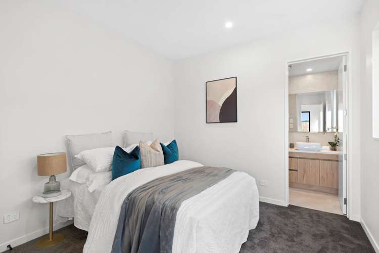 64 Malahide Drive Flat Bush_22