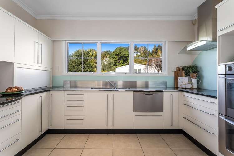 111 Otarawairere Road Ohope_11
