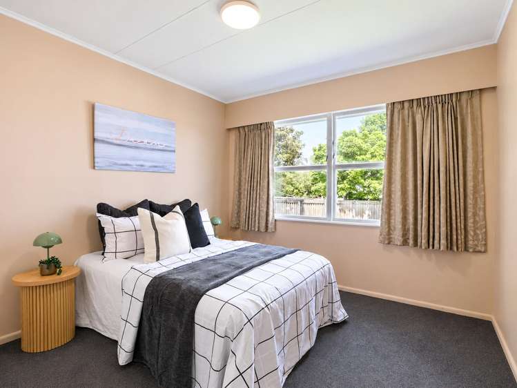11 Lysander Place Hillcrest_14