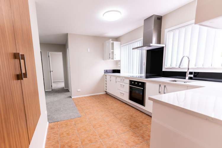 2/325 Mount Albert Road Wesley_9