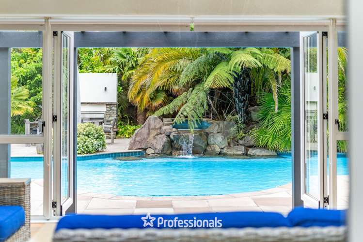 363 and 363b Main Road North Brown Owl_2