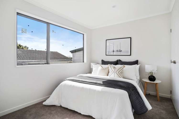 4/11 Celeste Place Totara Vale_10