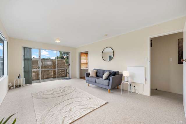 2/7 Suwyn Place Manurewa_2