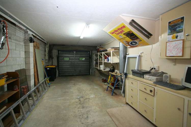 62 Park Street Gladstone_13