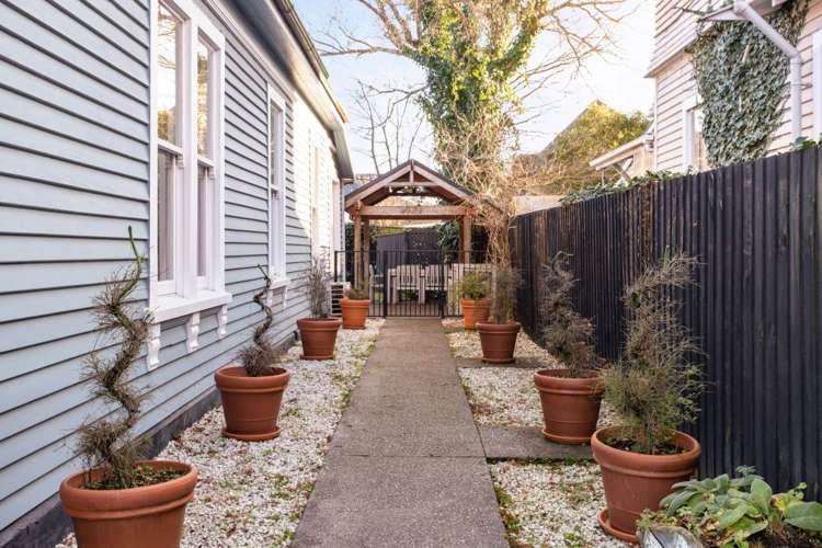 73 Caledonian Road Saint Albans_16