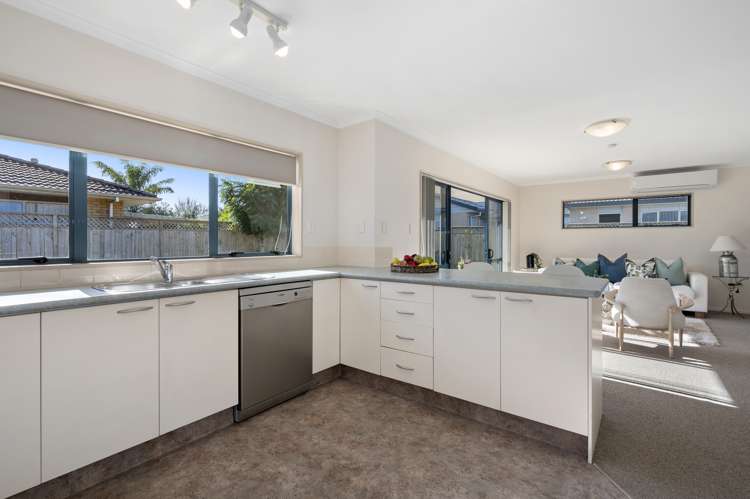 35 Huntington Drive Huntington Park_13