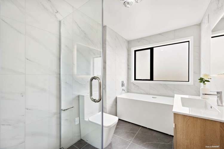 7 Crows Road Swanson_13