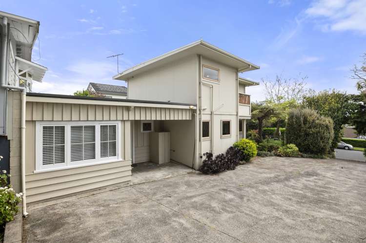 8a Quest Terrace Mount Roskill_2