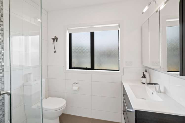 53/3 Georgia Grove Paraparaumu_16