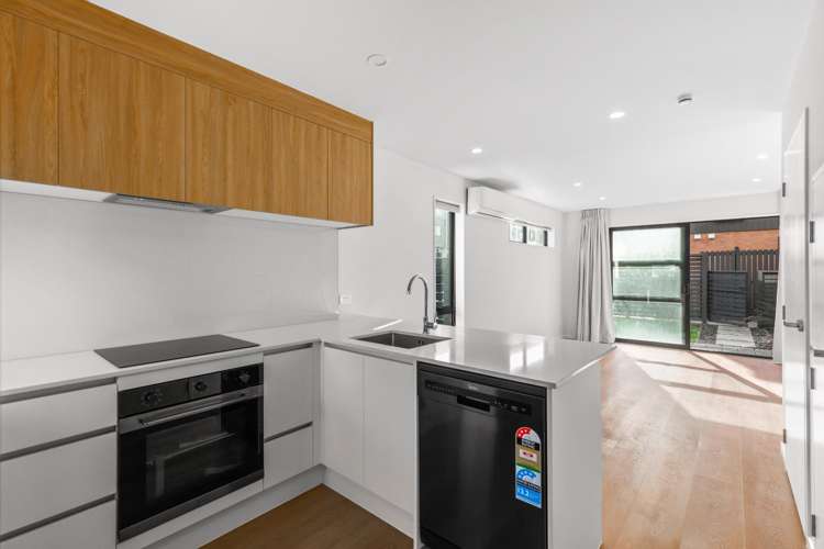 10/60 Selo Street Glen Eden_3