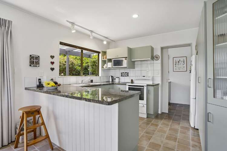 105 Ngati Pu Place Whangamata_8