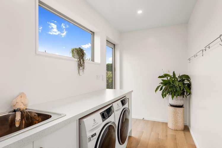 14 Whitcombe Place Darfield_17