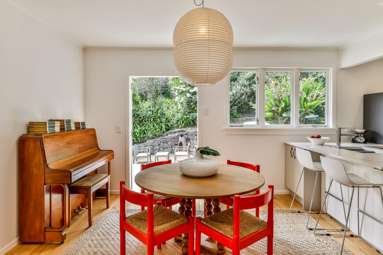 665 South Titirangi Road_4