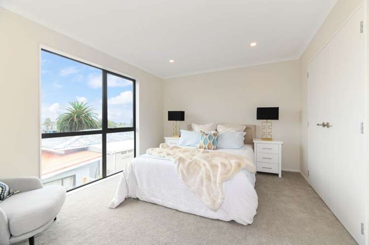 10c Roberts Road Te Atatu South_16