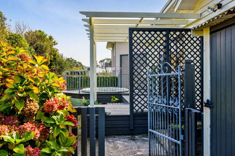 17 Hoyle Place New Plymouth Central_13