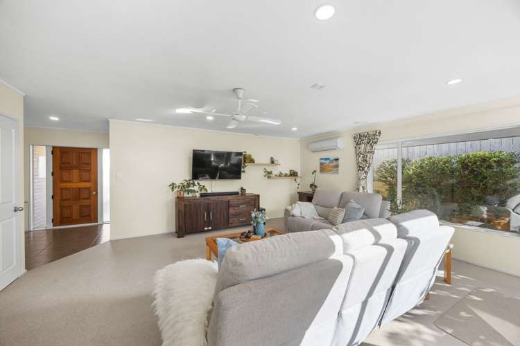 2/12 Pat O'Connor Place The Gardens_6