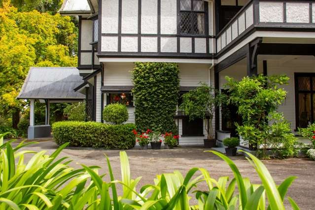 15 and 17B Keir Crescent Lansdowne_3