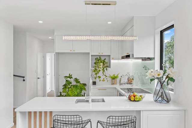 Discover Your Dream Home in the Heart of Howick!