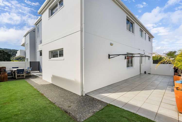2/111 Hunt Road Whangamata_15