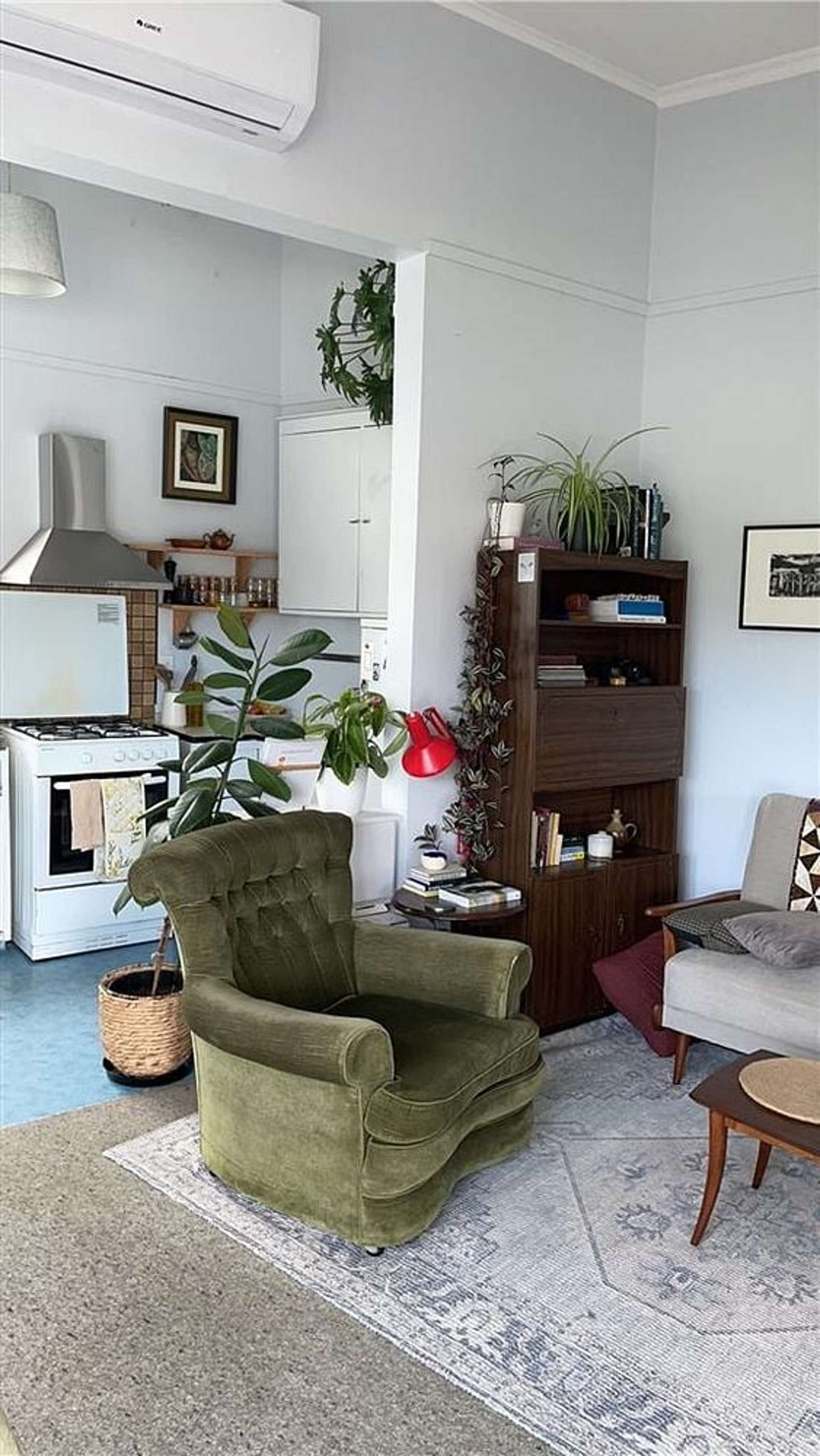 2/23 Nairn Street Mount Cook_0