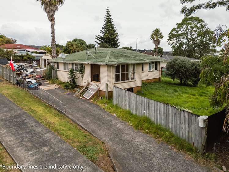 56 Kemble Close Mangere_1