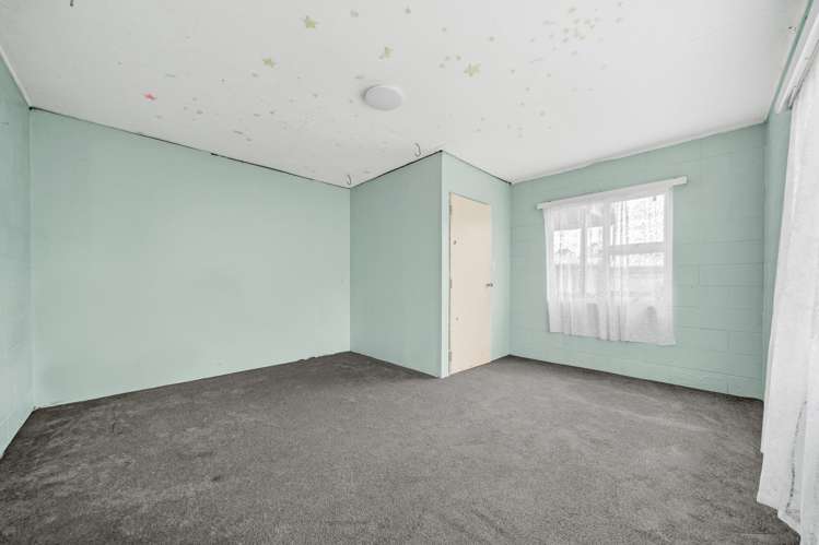 6 Preston Avenue Henderson_15