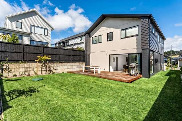 10 Whero Way Wainui_2