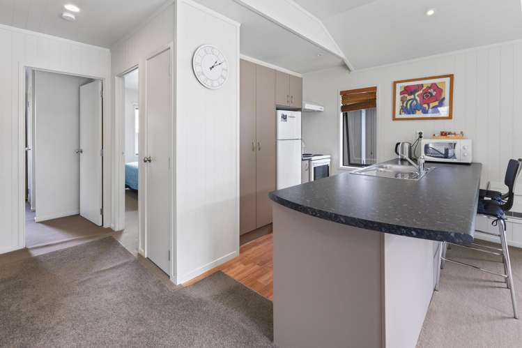 8/20 Rangataua Road_3