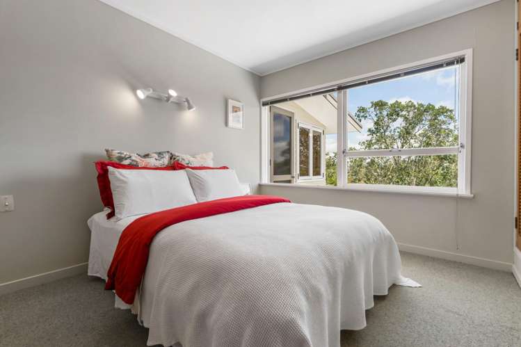 214 Rangatira Road Beach Haven_10