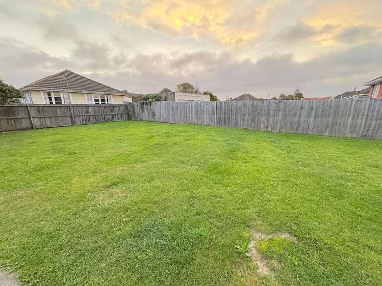 61 Hoani Street Northcote_9