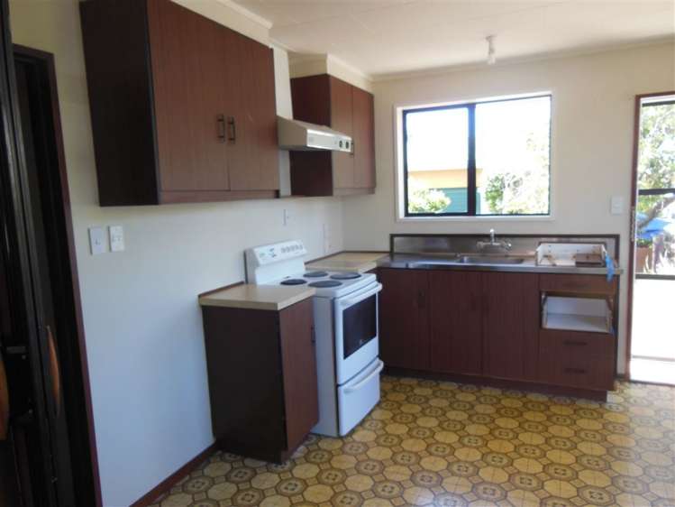 1/63 Ranui Avenue Waimataitai_7