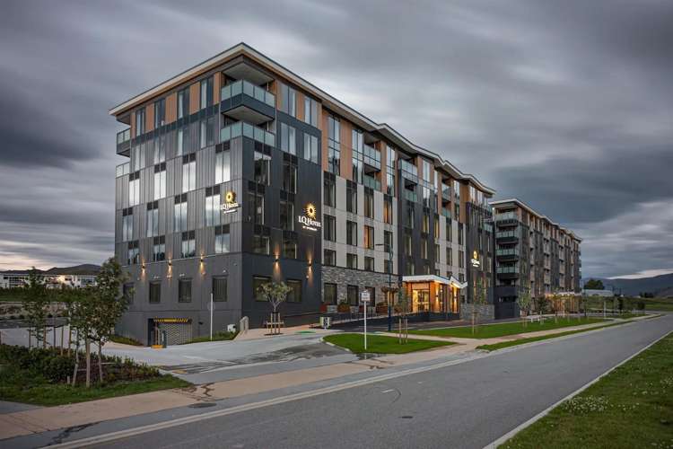 404/16 Mountain Ash Drive Frankton_15