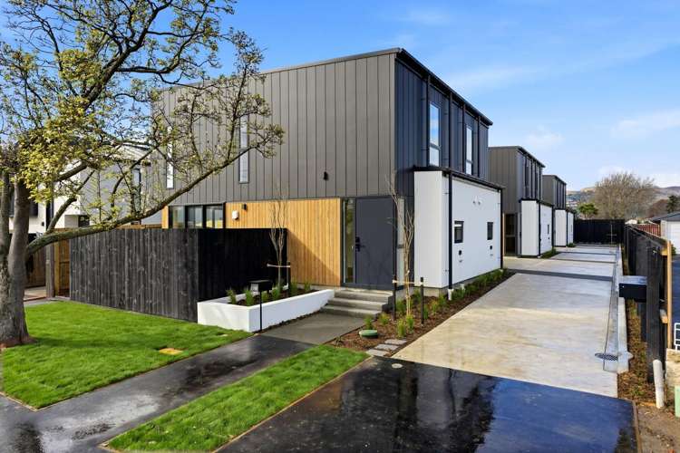 1-6/44 Roker Street_0