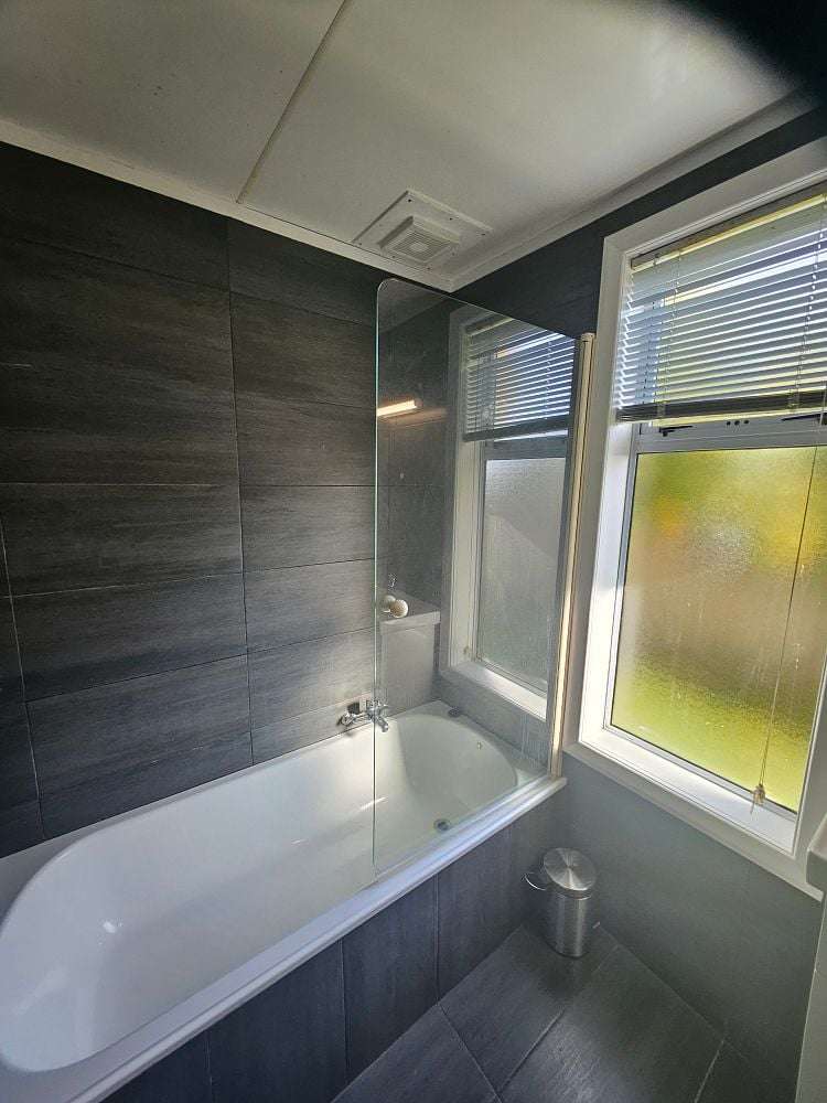 28 Trinity Avenue Epuni_25