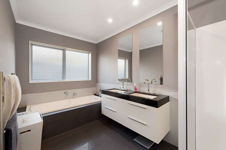 28 Rhys Avenue Huntington_16